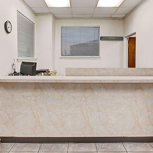 Knights Inn Houston Hobby Airport